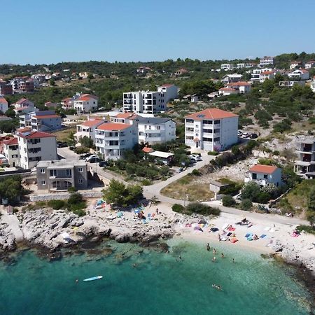 Beach House Paradiso Rogoznica  Exterior foto