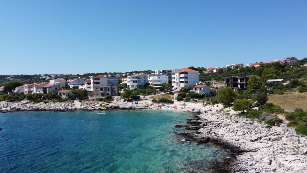 Beach House Paradiso Rogoznica  Exterior foto